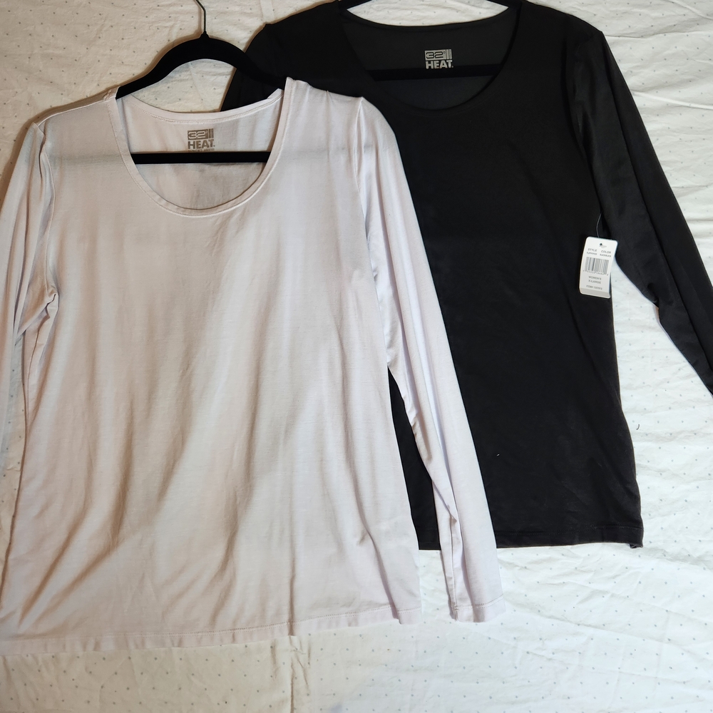 Bundle 32 Degrees Weatherproof Women's Black And White Shirt. SKU F10 - Picture 2 of 5